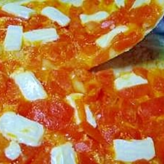 マヨ風味★トマト&ベビーチーズの手作りピザ